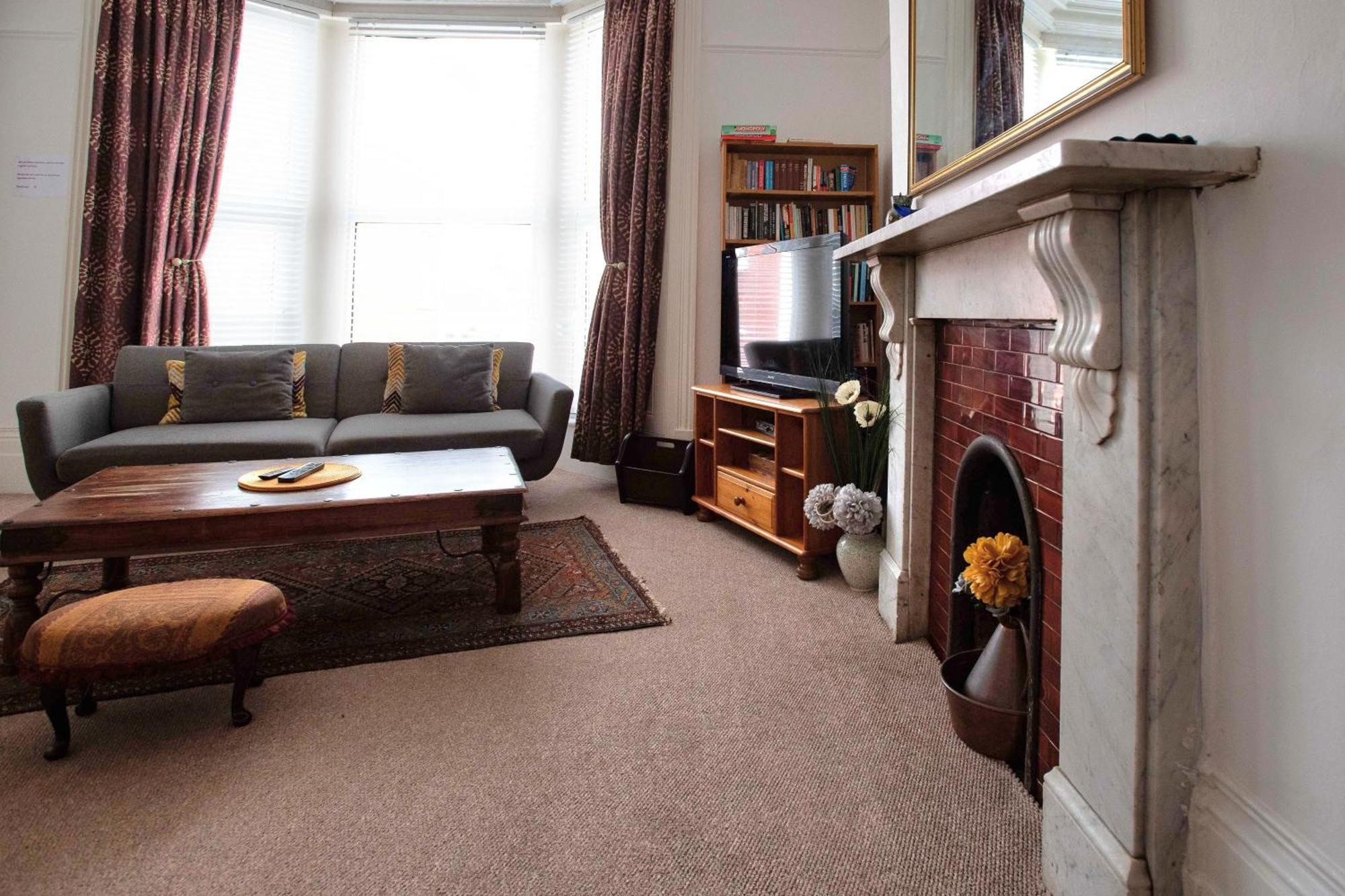 Lennox Lodge Portsmouth Buitenkant foto